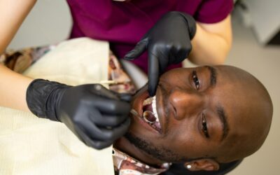 When Is Surgical Dentistry the Right Option for Tooth Extraction?